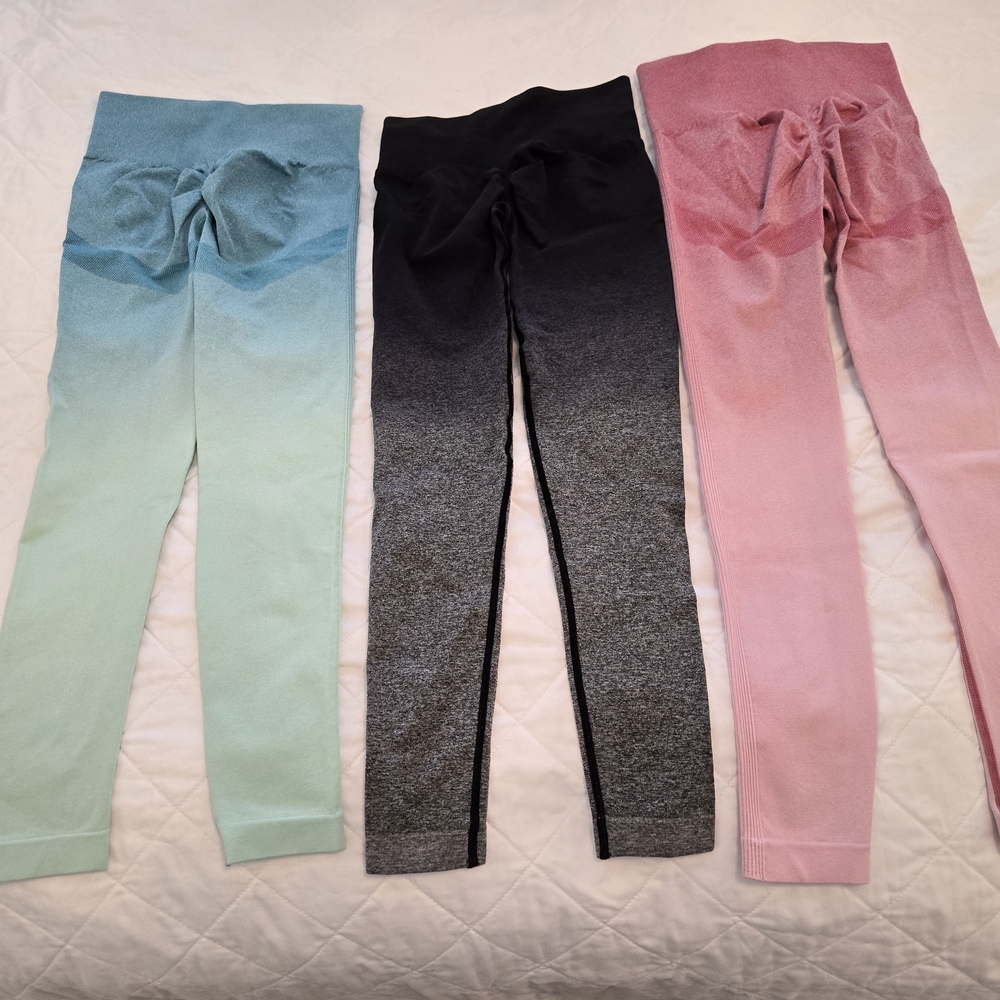 Set Of Three Butt Scrunch Booty Lifting Gradient Leggings - Black, Mint, Pink